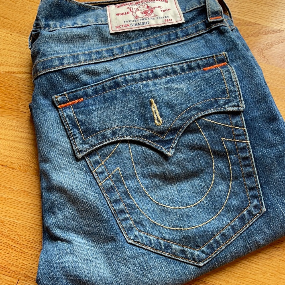 True Religion men’s straight leg jeans